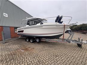 Jeanneau Merry Fisher 795