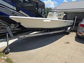 NauticStar 215 XTS Shallow Bay