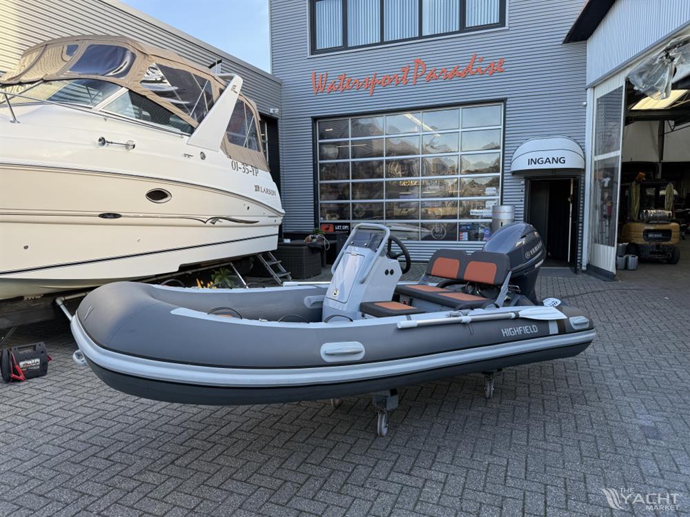 Highfield CL 380 40PK Yamaha