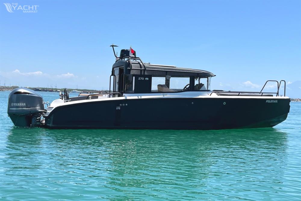 XO Boats 270 Cabin