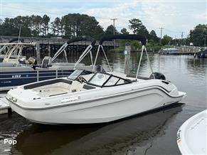 Bayliner DX 2200