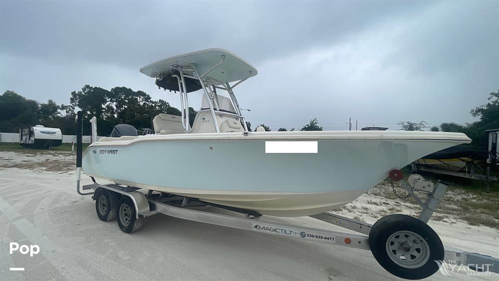 Key West 239FS - 2021 KEY WEST 239FS Yamaha 300 Under 300 Hours