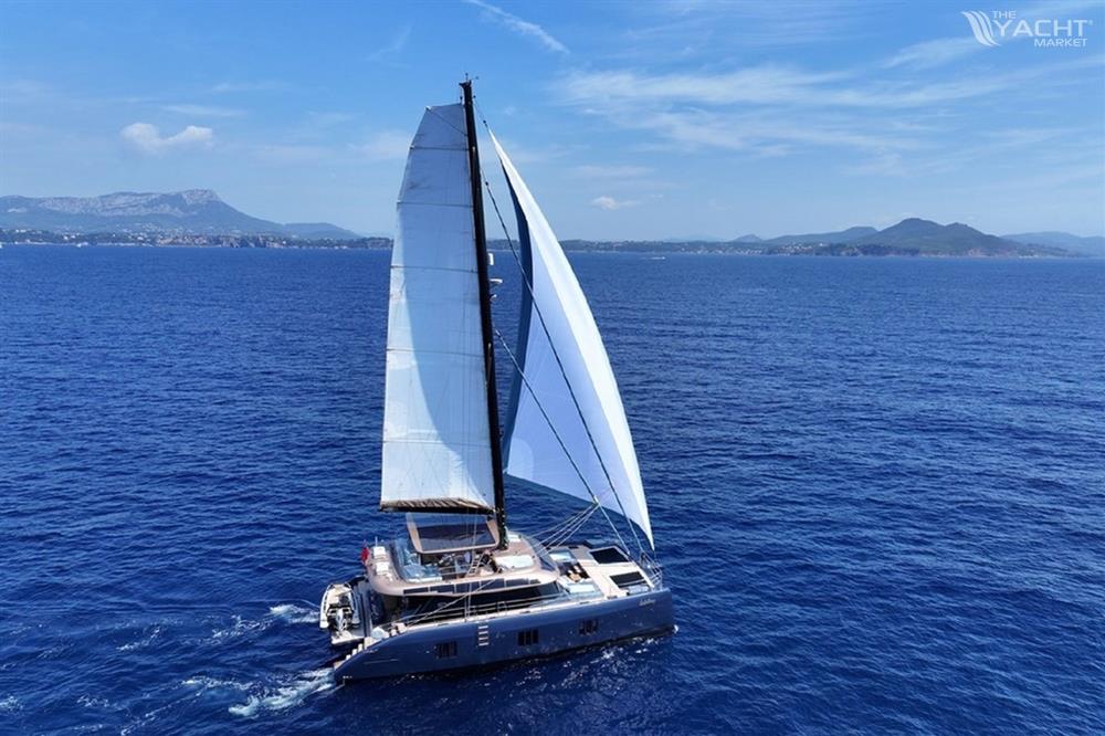 SUNREEF 60 S/Y Eco Catamaran