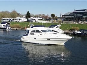 Sealine 330 Statesman