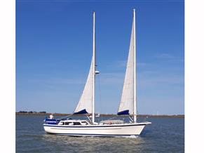 Freedom 47 Pilothouse