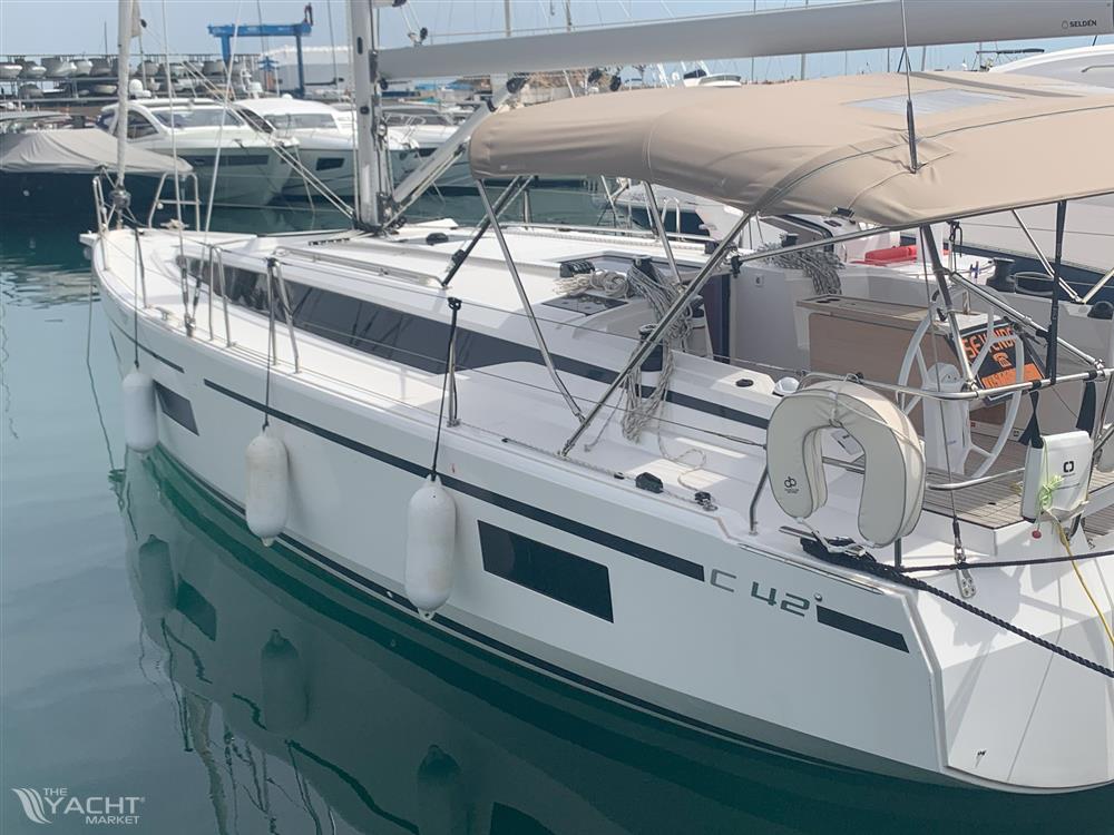 Bavaria C42 - 2023 Bavaria C42 1