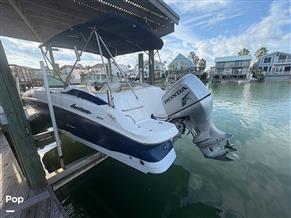 Hurricane Sundeck 240