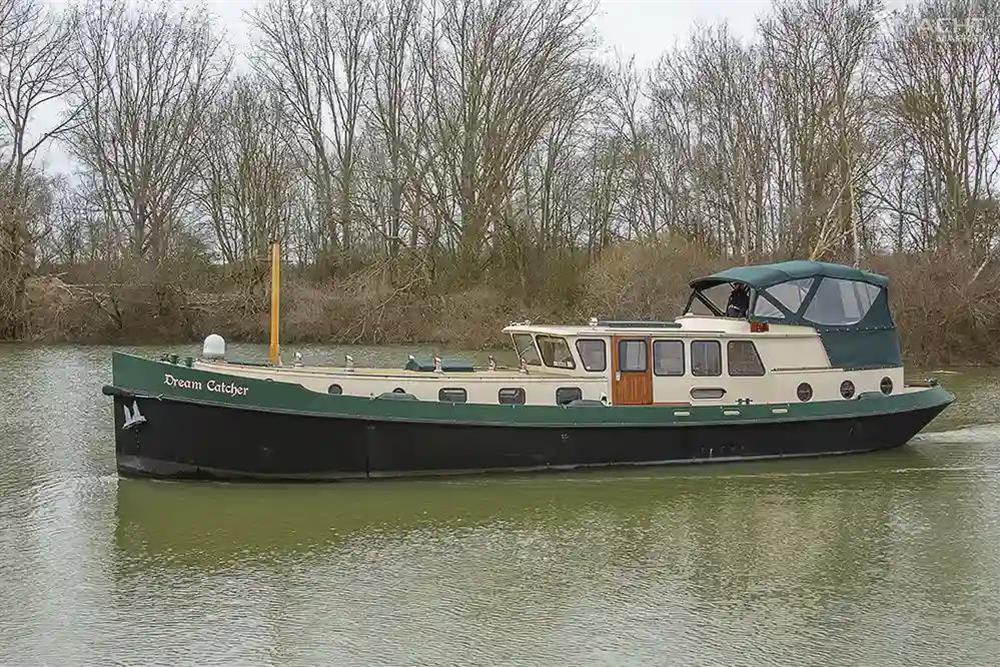 Dutch Barge Walker DC60
