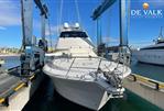 Riviera 58 Enclosed Flybridge - Picture 2
