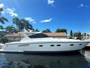 Tiara Yachts 5200 Express