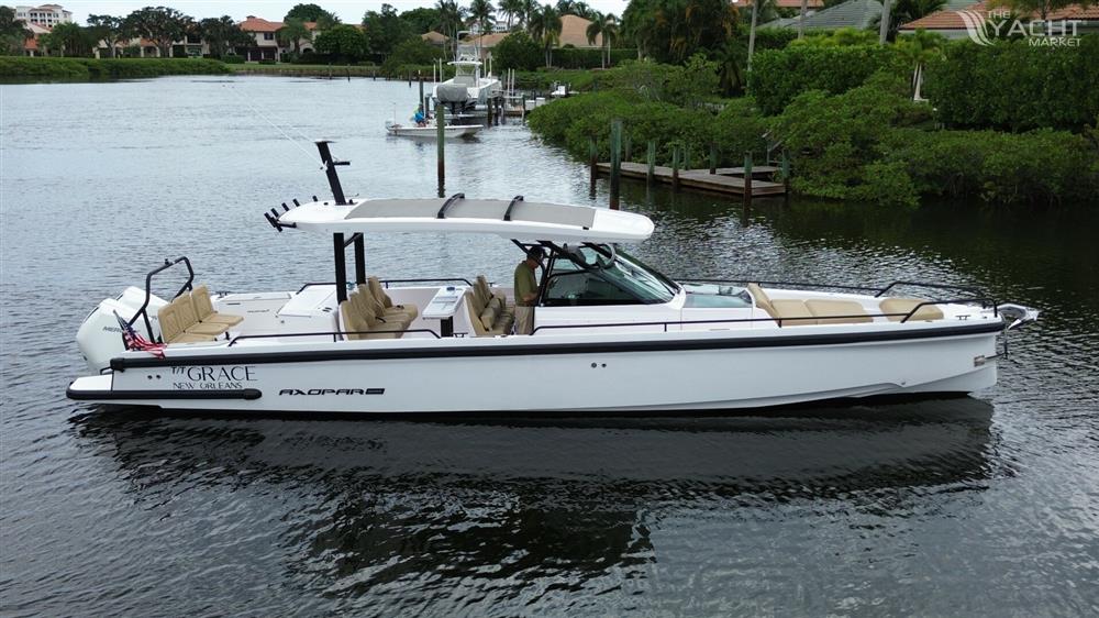 Axopar Sun-Top - 37&#39; Axopar 2021