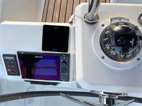 Beneteau Oceanis 38.1