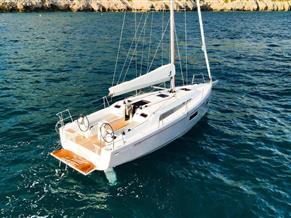 Beneteau Oceanis 34.1