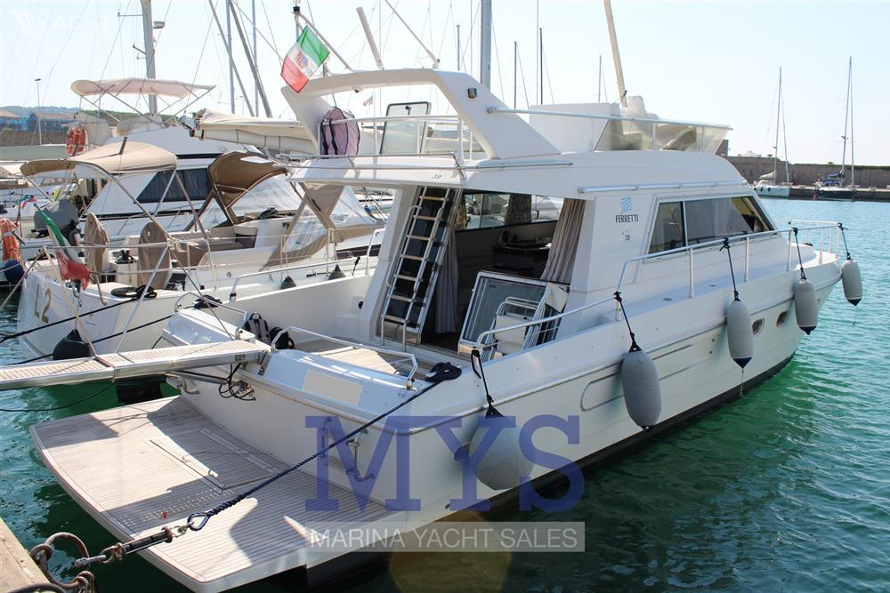 Ferretti Yachts FERRETTI 39 FLY - FERRETTI 39 (3)