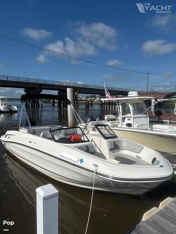 Bayliner VR6 OB - 2022 Bayliner VR6 OB - Photo #1