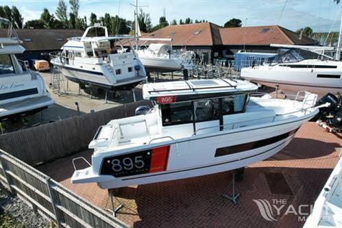 Jeanneau Merry Fisher 895 Sport