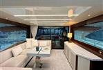 Sunseeker 74 Sport Yacht - 15 - Saloon