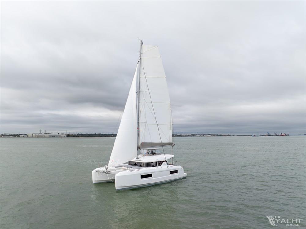 Lagoon 38 - Default Image