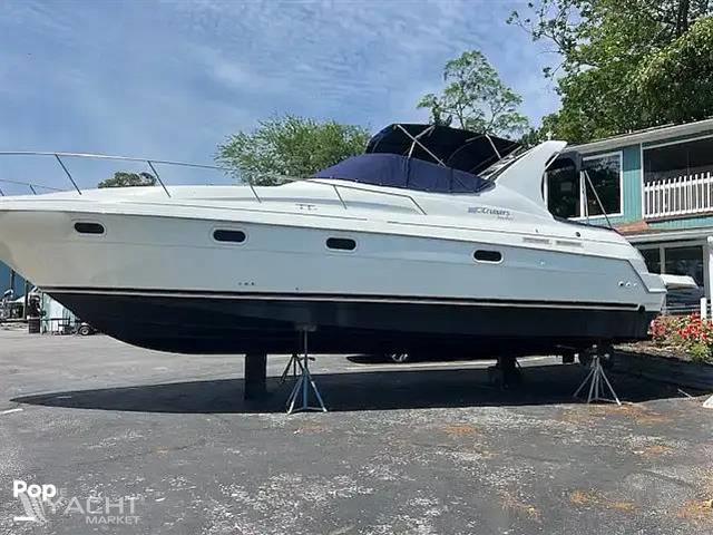 Cruisers Yachts 3375 - 1997 Cruisers Yachts 3375 - Photo #1