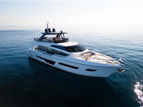 FERRETTI 780