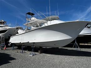 Front Runner 39 Center Console