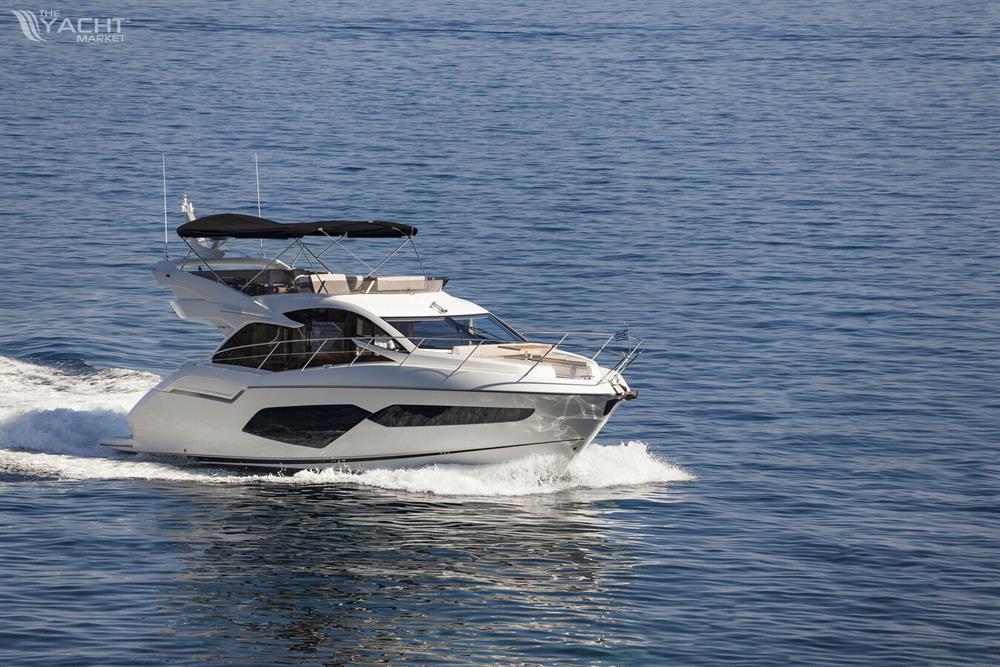 Sunseeker Manhatan 52
