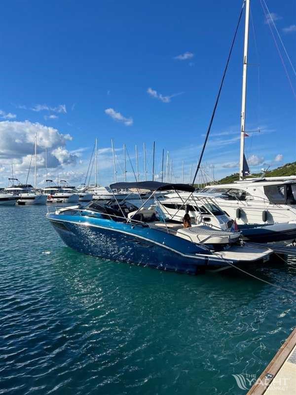 Cranchi ENDURANCE 30 - 9e4cb8c6-02d7-4a03-b06d-6955fb56ff4c.JPG