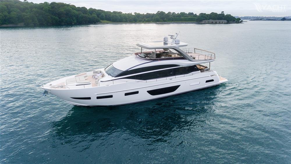 Princess Yachts Y85 - y85-exterior-white-hull-05