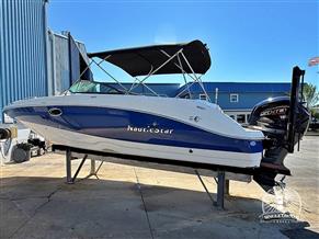 NauticStar 243 DC