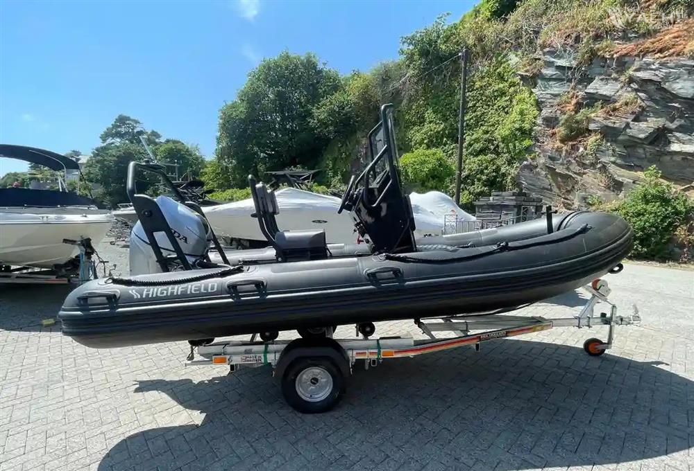 Highfield Patrol 460