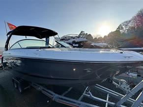 Sea Ray SLX 250