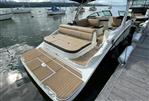 Sea Ray SDX 270