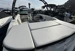 Sea Ray SPX 230
