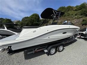 Sea Ray SPX 230
