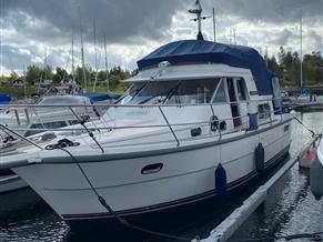 Nimbus 380 Commander