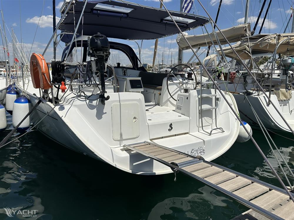 Beneteau Cyclades 50.5 Genset A/C