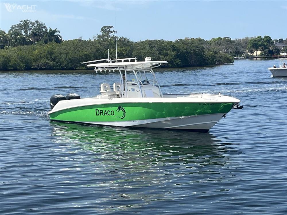 Boston Whaler 32 Outrage
