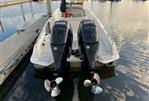 Boston Whaler 270 Dauntless