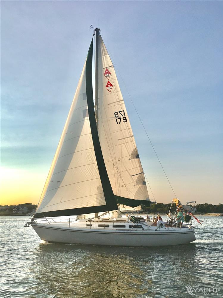 Catalina 36 TR FK
