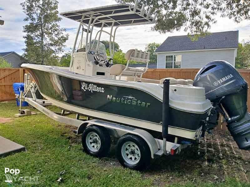 NauticStar 2102 Legacy - 2018 NauticStar 2102 Legacy - Photo #1