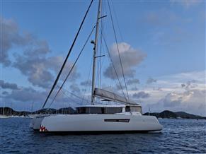 NEEL Trimarans 47