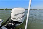 Boston Whaler 210 Dauntless