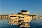 Sunseeker Manhattan 52 - 2025 08 Farpoint - Exterior2