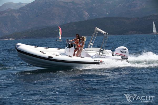 Selva Marine Selva D 650