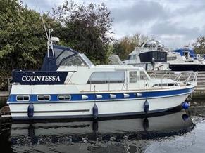 Broom 37 Continental