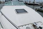Sea Ray 240 Sundancer - Hatch Sealed