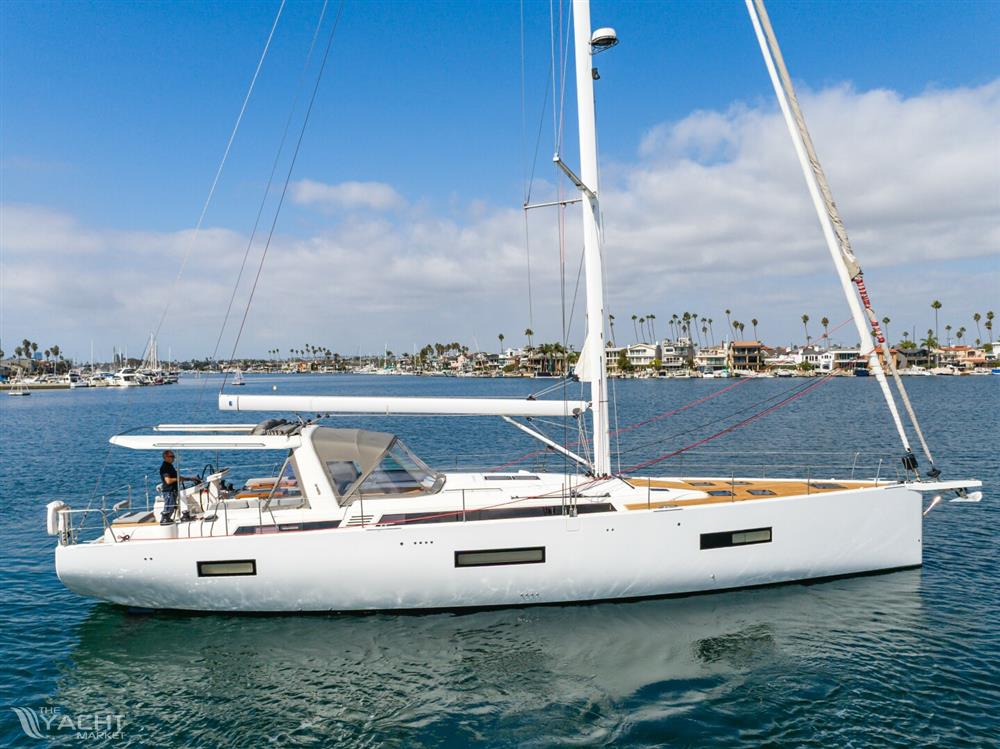 Beneteau Oceanis Yacht 60