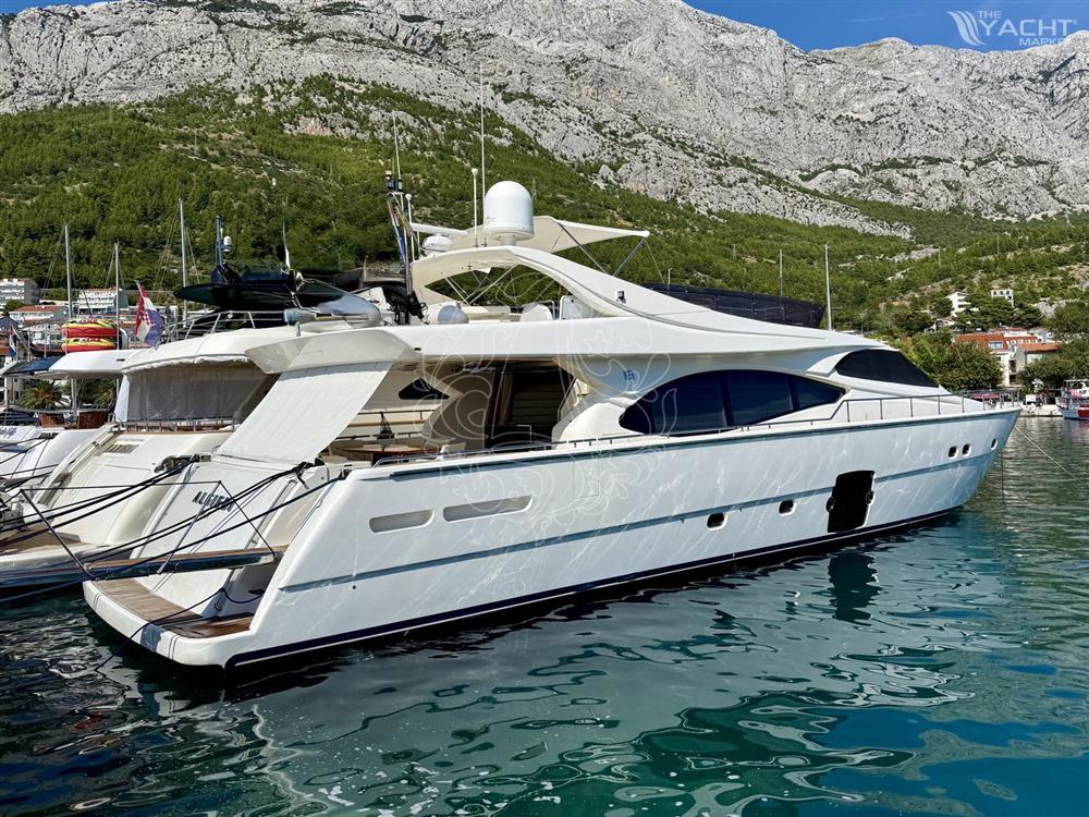 Ferretti Yachts FERRETTI 780