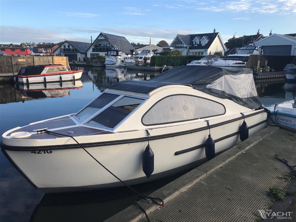 Barnes Brinklet Dayboat