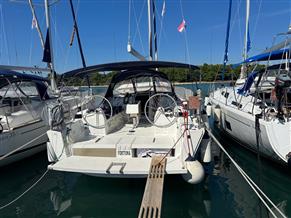 Dufour DUFOUR 382 GRAND LARGE